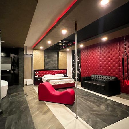 Motel Boutique Qatro Енсенада Екстер'єр фото