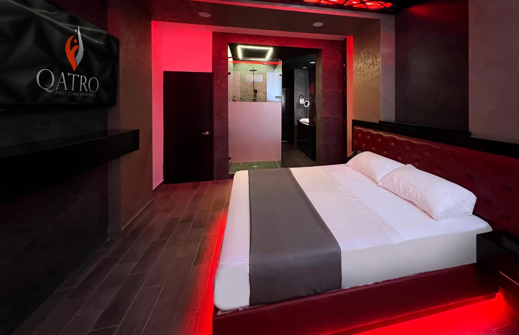 Motel Boutique Qatro Енсенада Екстер'єр фото
